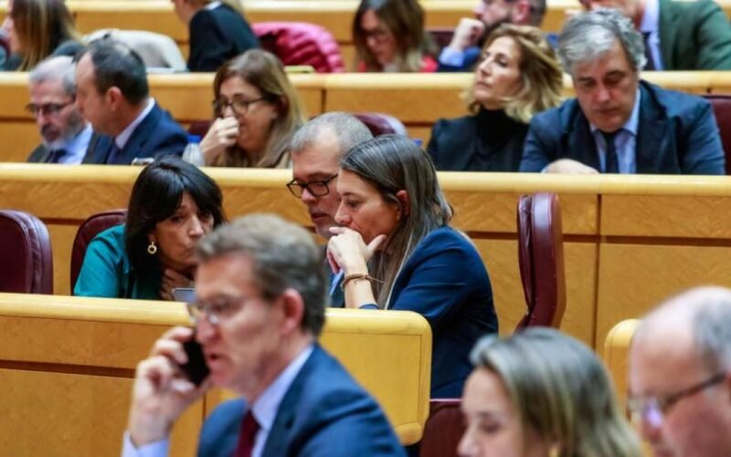 A Pedro Sánchez solo le queda la política, pero no la económica