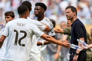 Un empate del pasado en el debut del futuro