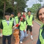 75 años de la Guerra de Corea: la misionera youtuber española que enseña a los refugiados norcoreanos cómo vivir en un país libre