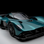 Se compra un Aston Martin de 3 millones y acaba denunciando a la empresa por el motivo más surrealista: no oye a las ambulancias con el ruido del motor