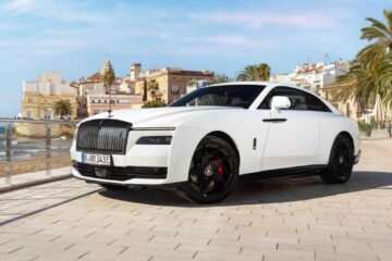 El Rolls-Royce más potente de la historia, con 660 CV y 1.075 Nm de par, explora el lado más visceral y anticonvencional del lujo en Barcelona