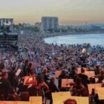 Treinta mil personas están invitadas a cantar el himno de los piratas de ‘Mar i Cel’ en la playa