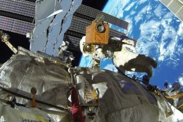 Se aplaza indefinidamente el último viaje privado a la estación espacial por una fuga en el módulo ruso