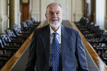 Philip Kitcher:  «Trump está creando creando un país donde las personas brillantes no quieren vivir»