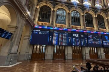 Las bolsas europeas caen por el anuncio de Trump de aranceles del 30% para la UE