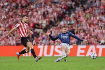 El Arsenal tira de banquillo para superar al Athletic en su vuelta a la Champions