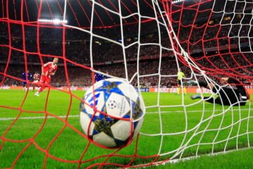 Harry Kane golpea al Chelsea en un convincente debut del Bayern