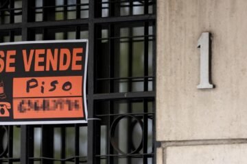 El precio de la vivienda alcanza el máximo histórico del boom tras crecer un 10% en 2025