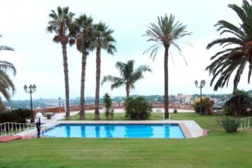 La saturación inmobiliaria de Barcelona centrifuga las casas de lujo