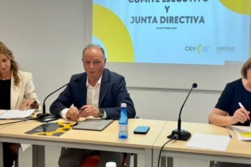 La CEV convoca elecciones el 6 de noviembre con una posible candidatura alternativa a Navarro