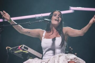 El folk con voz femenina se adueña de Vic