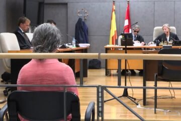 La enfermera antivacunas acusada de fingir inmunizar a 404 menores en Bizkaia se enfrenta a hasta 17 años de prisión