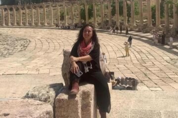Emma Lira, la escritora de ‘El Cautivo’: “Argelia es todavía un lienzo en blanco”