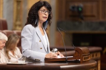 El PP pide la dimisión de la ministra de Igualdad por el fallo de las pulseras antimaltrato, que ella minimiza