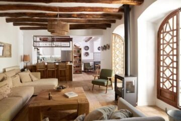 Dormir en un molino en plena Sierra de Cazorla: así es la impresionante villa por más de 1.000 € la noche