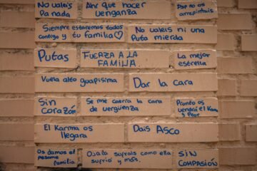 La mala gestión del caso de ‘bullying’ en el colegio de Sevilla deriva en ataques a las supuestas agresoras
