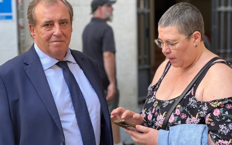 Las mujeres afectadas por los fallos en el cribado de cáncer de mama califican lo ocurrido de “absoluta negligencia que puede traer consecuencias penales”