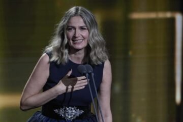 Emma Lustres, Medalla de Oro de EGEDA: “Creamos las ficciones que a mí me gustaría ver”