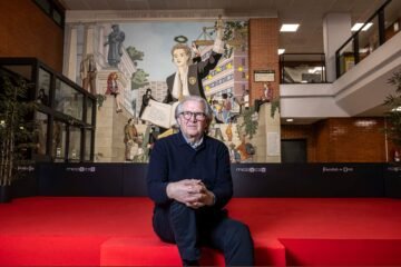 Joan Romero, el profesor que escapó del campo por una beca y ahora las paga de su bolsillo: “La brecha hoy es poder hacer un máster”