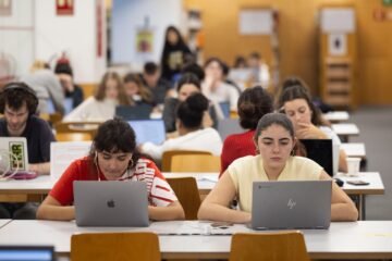 El abandono educativo cae en España a un histórico 12,8% gracias al tirón de las mujeres