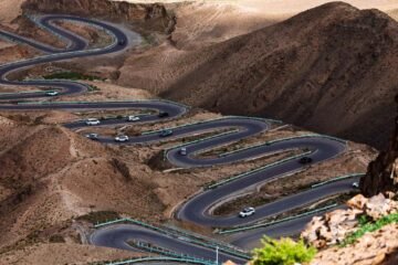 La carretera a 4.000 metros de altura con 600 curvas extremas: algunos giros alcanzan los 270 grados