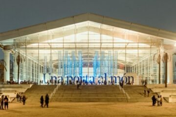 La alerta por viento arrasa con la actividad cultural del jueves