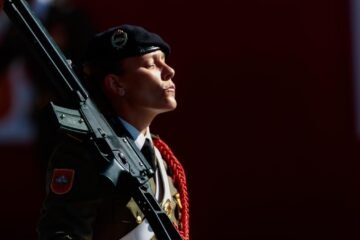 Las empresas de defensa, un sector estratégico copado por los hombres