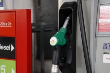 El Gobierno liberará cuatro días de consumo de petróleo de las reservas estratégicas en una primera fase