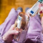 La Real Academia de Ciencias Económicas pide que se garantice el uso del dinero físico