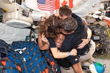 Los cuatro de la Artemis 2: la aventura lunar de unos astronautas que han emocionado al planeta