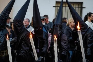 Igualdad investiga a otras tres cofradías por excluir a las mujeres de la Semana Santa