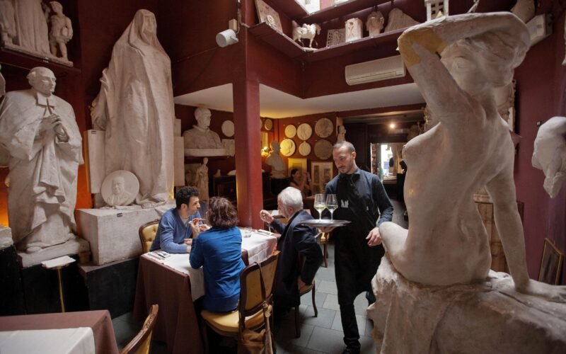 Dónde comer en Roma: una selección de restaurantes, heladerías, cafeterías y sitios para tomar el aperitivo