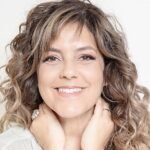 Cristina Gutiérrez, experta emocional: «Parar la centrifugadora  en la que vivimos es la clave para recuperar la ilusión»