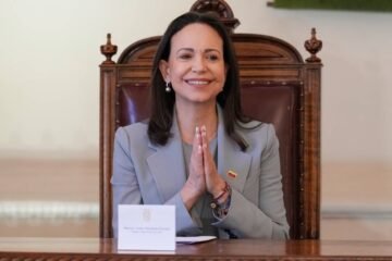María Corina Machado «liderará» la negociación a tres bandas, con el gobierno y EEUU, para la «restauración de la democracia»