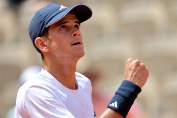 Jódar remonta para vencer a Michelsen y aprende una valiosa lección en Roland Garros