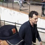 La pisada “forzada” de Isak Andic antes de caer al vacío, indicio en la investigación