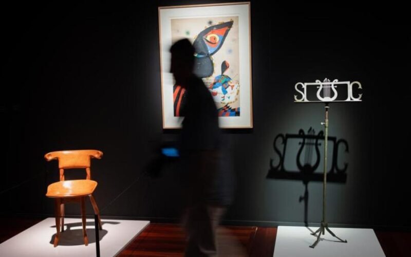 Gaudí y Miró, los antiguos compañeros de clase se vuelven a encontrar