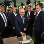 El primer ministro europeísta Pashinián gana las elecciones parlamentarias armenias, según los sondeos a pie de urna