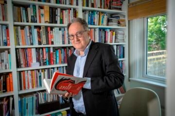 Gideon Rachman: «El Brexit se puede debatir de nuevo e iniciar un proceso de regreso a la UE»