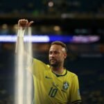 Los 981 días de espera de Neymar para igualar un récord de Pelé, Ronaldo y Cafú