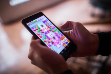 Seis de cada diez europeos juega a videojuegos en el móvil
