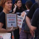 Los bibliotecarios denuncian cargas con porras durante la jornada de huelga del viernes