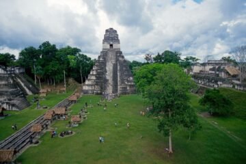 Guatemala y El Salvador: una expedición por el corazón del mundo maya