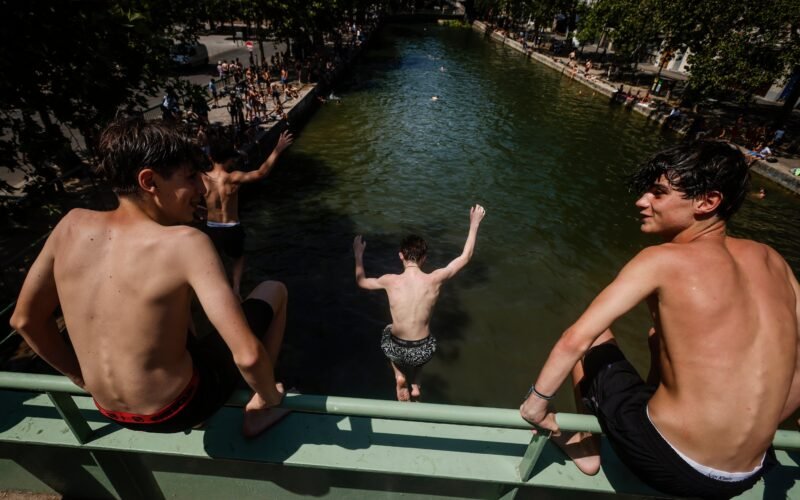 Francia registra 1.000 fallecidos más en los últimos días atribuibles a la ola de calor