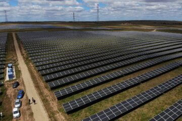 Así protegieron las renovables (y el clima) a España frente al alza de precios por el cierre de Ormuz