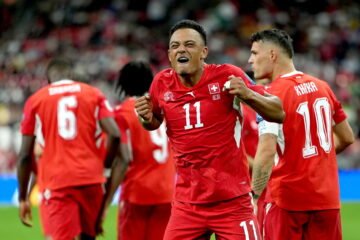Suiza impone su dominio ante Argelia y se mete en octavos de final