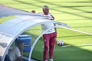 Una goleada al Leganés y el saludo de Mourinho a la prensa: el Madrid cambia las grandes giras por los mini-derbis en Valdebebas