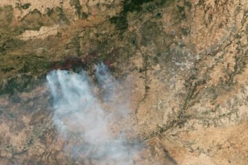 Menos fuegos, más megaincendios: así está desbordando el clima extremo la lucha contra las llamas en España y Francia