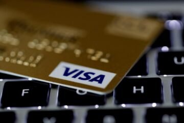 Visa eliminará 2.600 empleos para ganar eficiencia y reforzar su apuesta por la IA