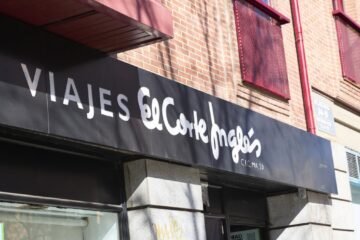El Corte Inglés provisiona 220 millones para hacerse con el 100% de su filial de viajes